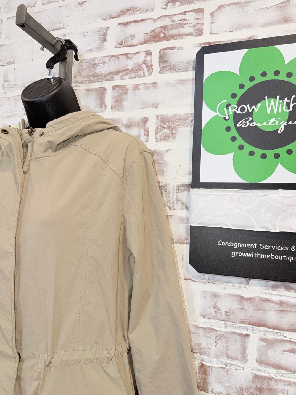 Lucy Athletic jacket Neutral Basic women’s large - Picture 2 of 8